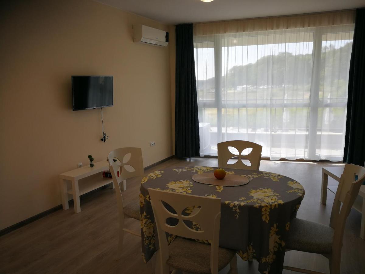 Donchevi Apartments Πριμόρσκο Εξωτερικό φωτογραφία
