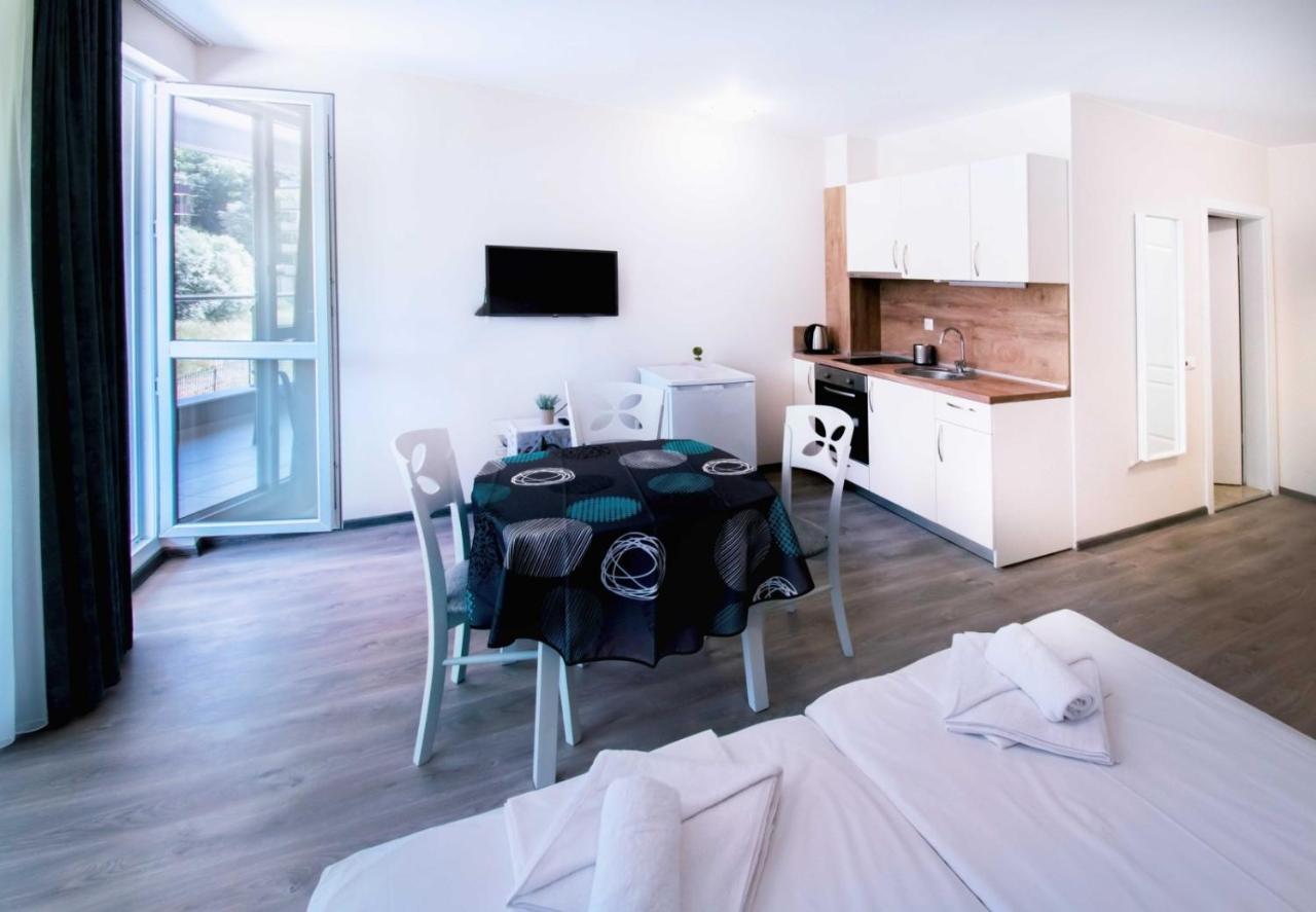 Donchevi Apartments Πριμόρσκο Εξωτερικό φωτογραφία